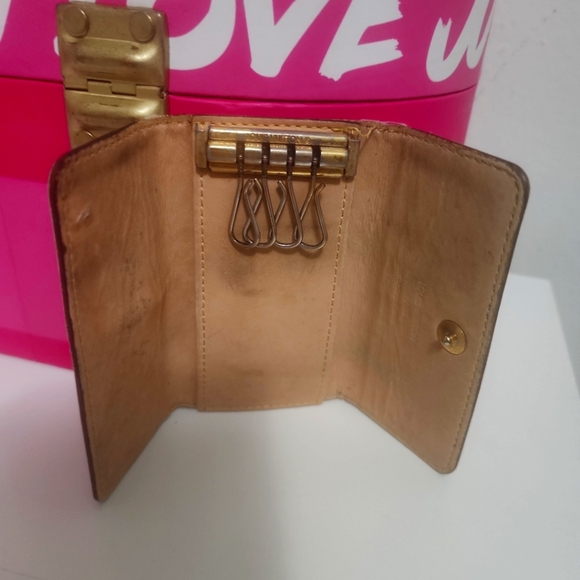 Louis Vuitton Murakami Multicolor Key Holder Key ring Case - Picture 3 of 4